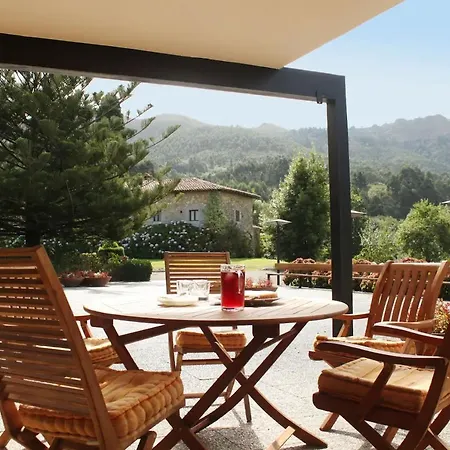 Chalet Casa Rural Finca San Lorenzo Caravia